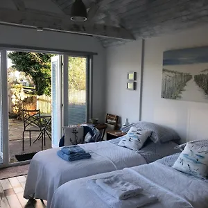  Apartment Ger Ty, Reynoldston